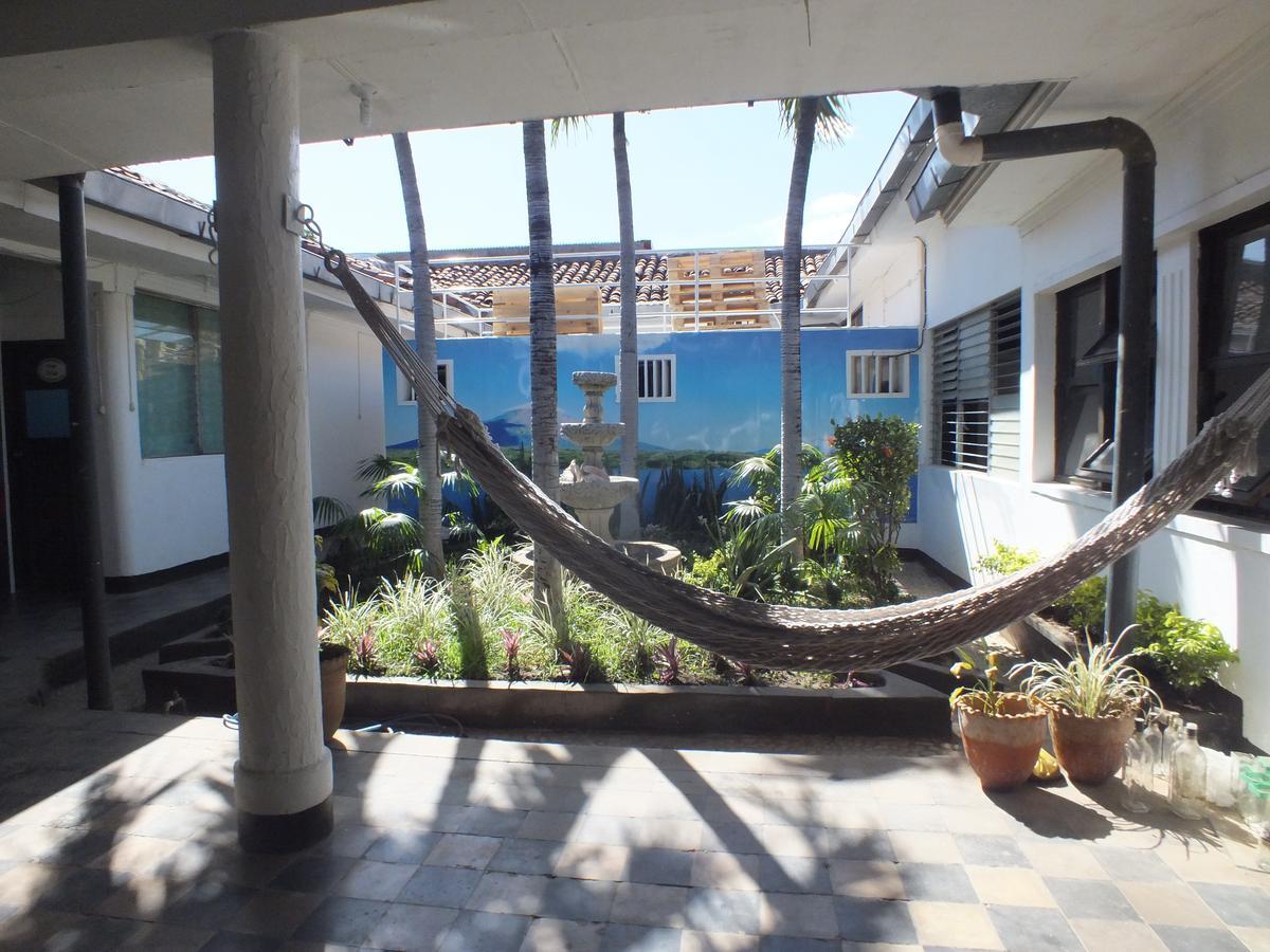 Volcano Hostel เลออน ภายนอก รูปภาพ
